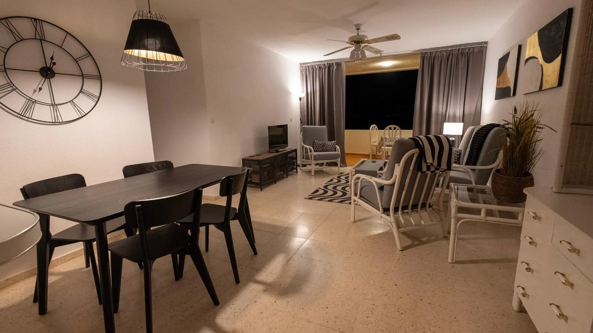 Tenerife Lizards - Apartment In The First Line Callao Salvaje 0*,  Spain