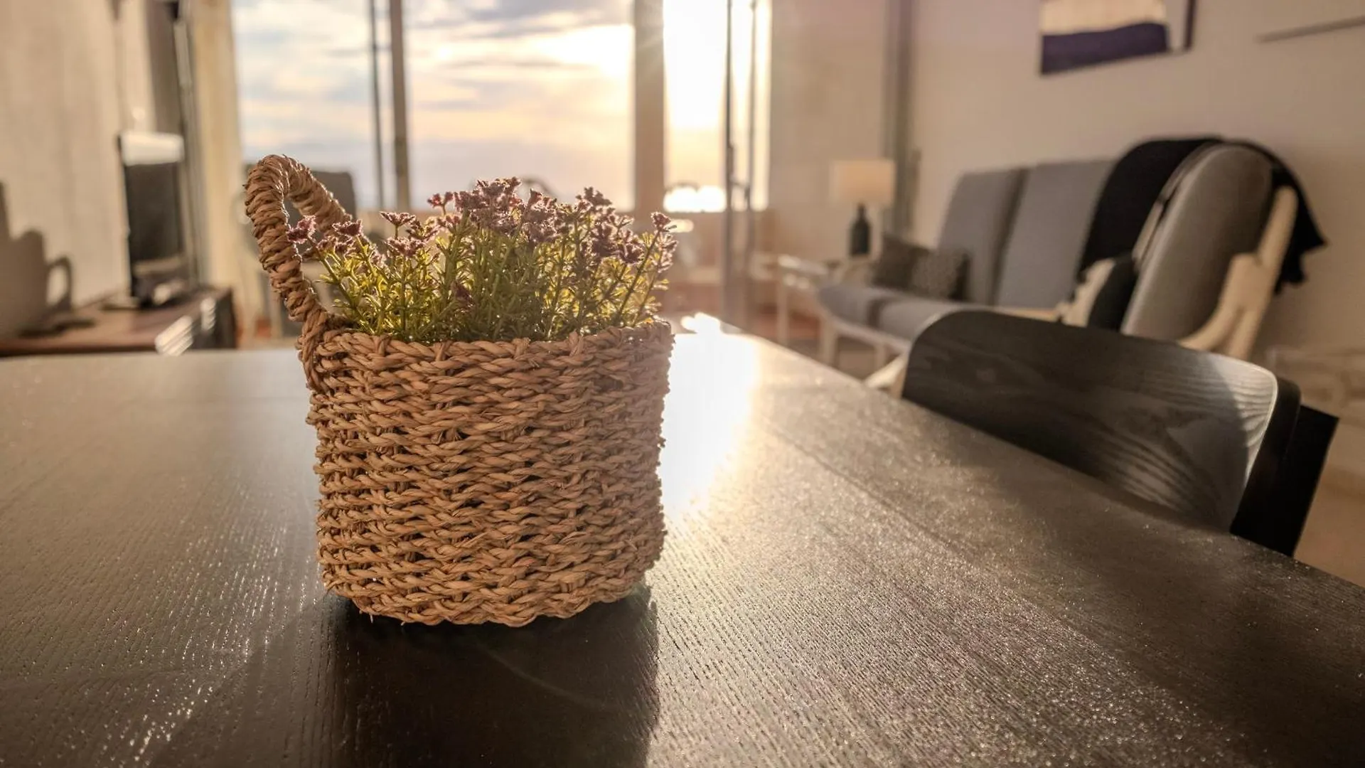 Tenerife Lizards - Apartment In The First Line Callao Salvaje