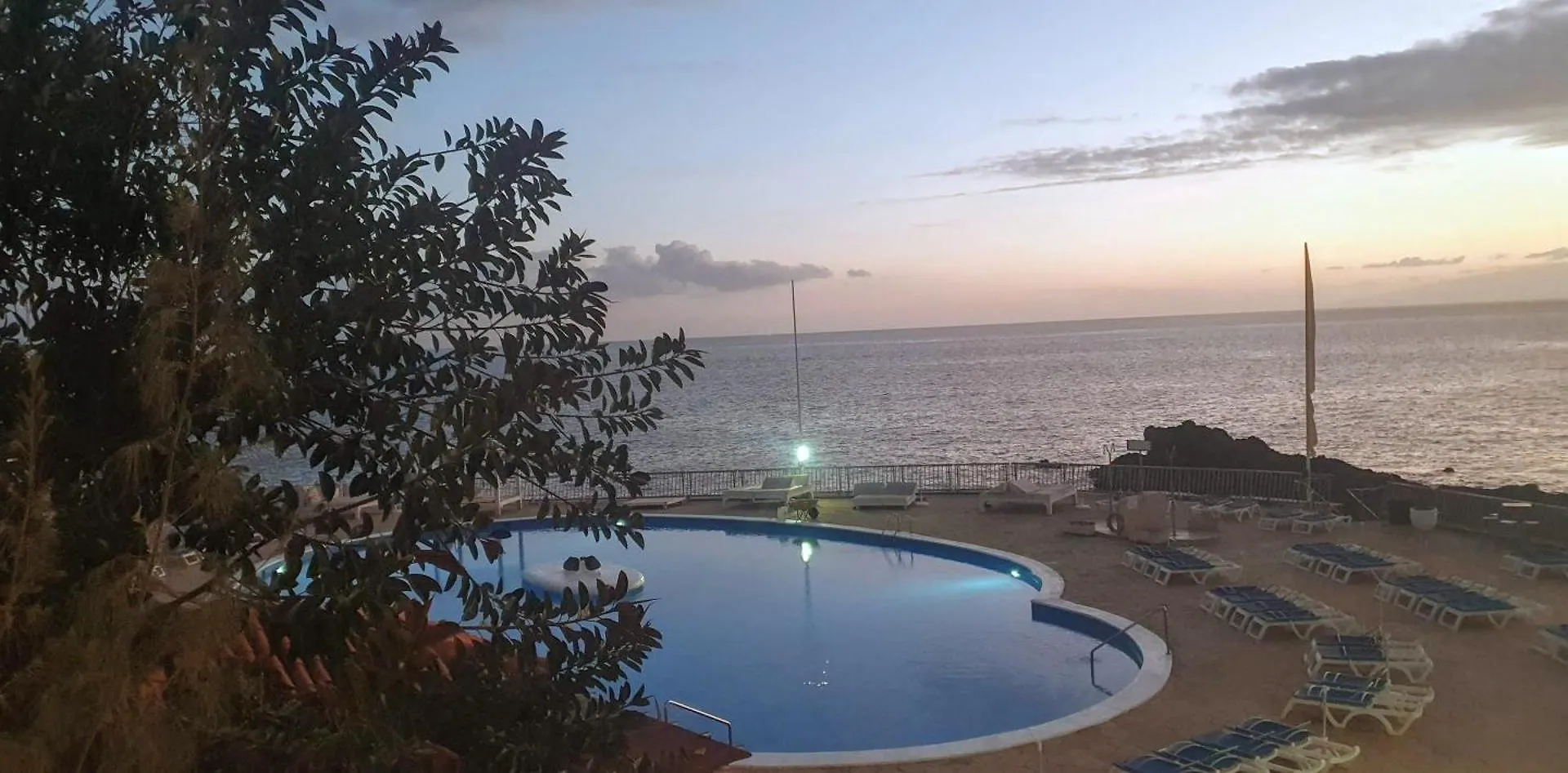 Tenerife Lizards - Apartment In The First Line Callao Salvaje