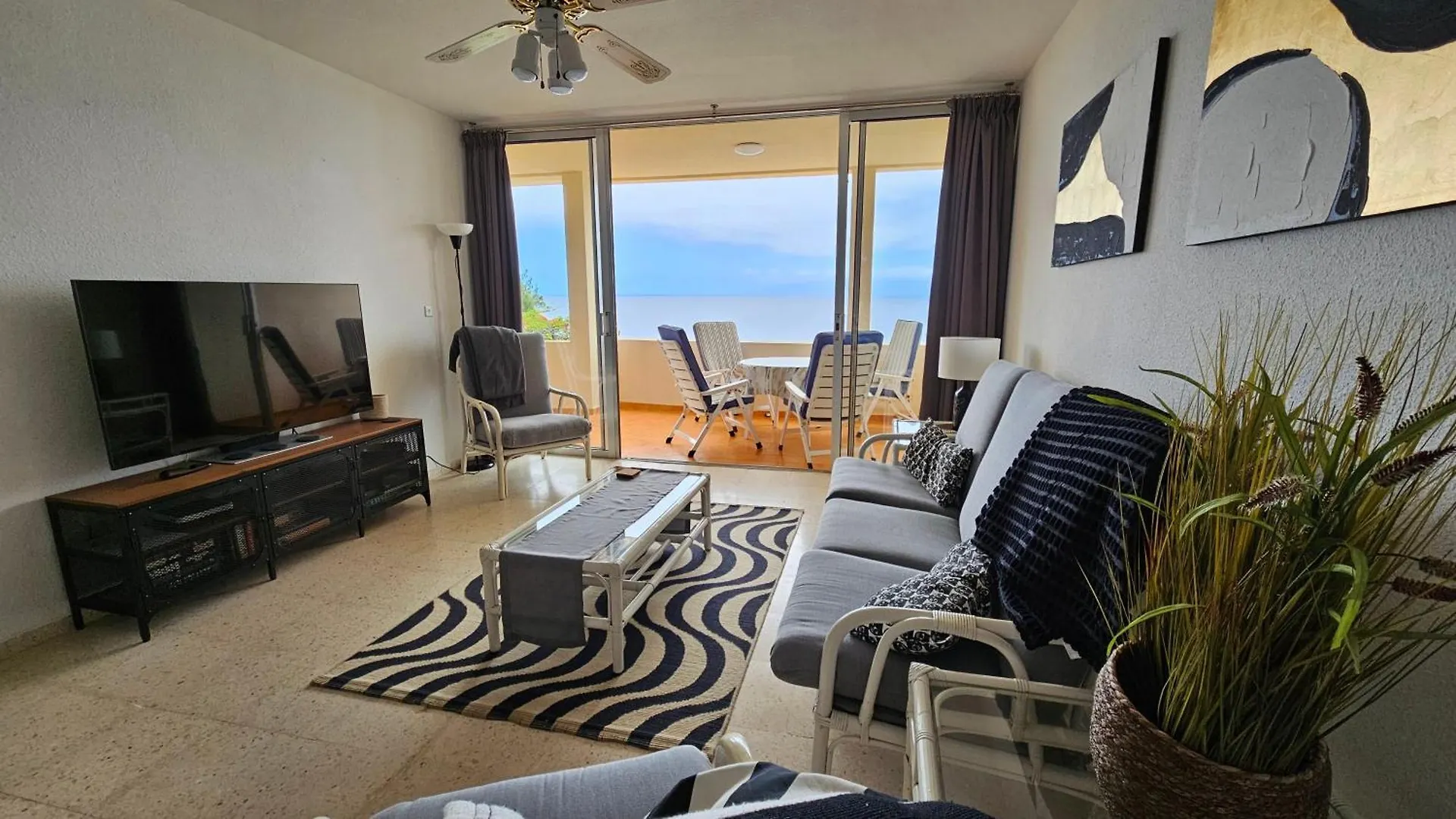 Tenerife Lizards - Apartment In The First Line Callao Salvaje